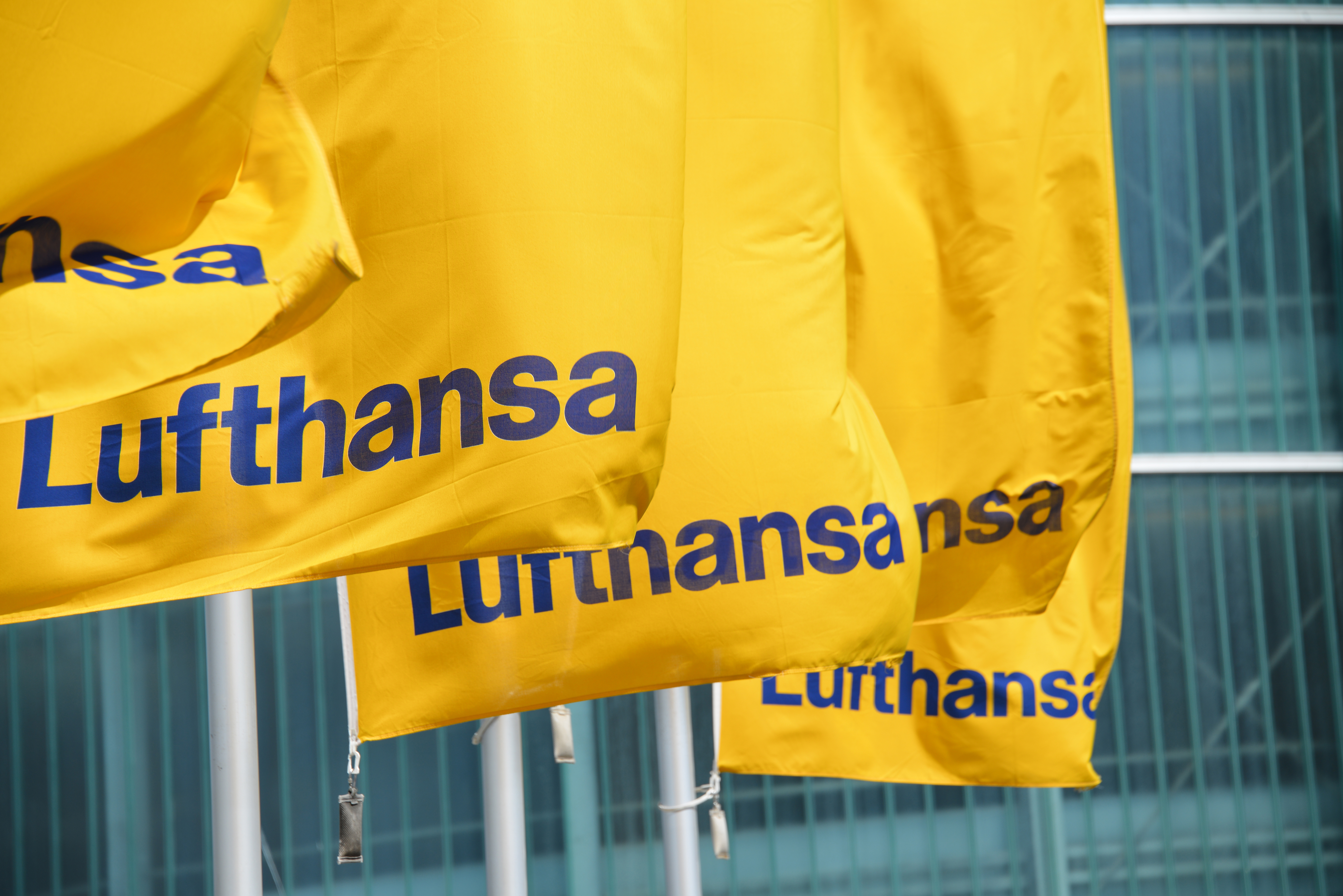 Lufthansa three-day nationwide ground crew strike Feb 28 - Mar 1st