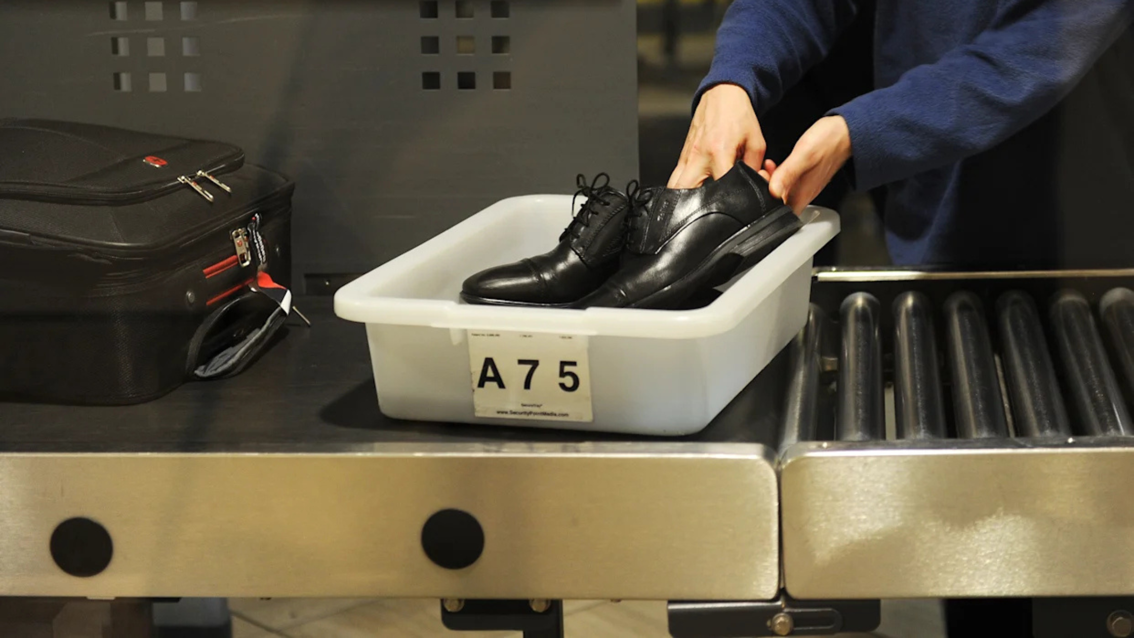 TSA Ends Shoe Removal Policy